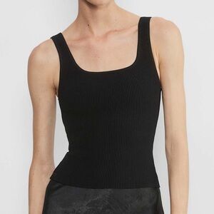 Black Aritzia Sculptknit Tank - M